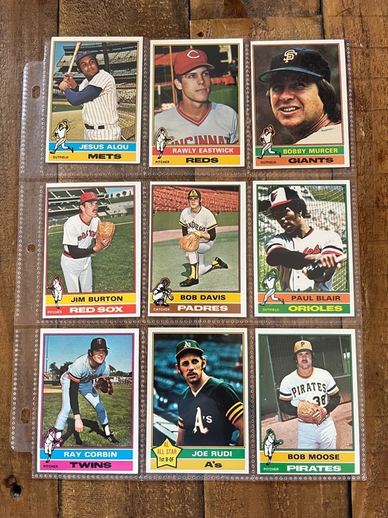 Topps Other - Topps Vintage 1976 baseball card collection of 9.